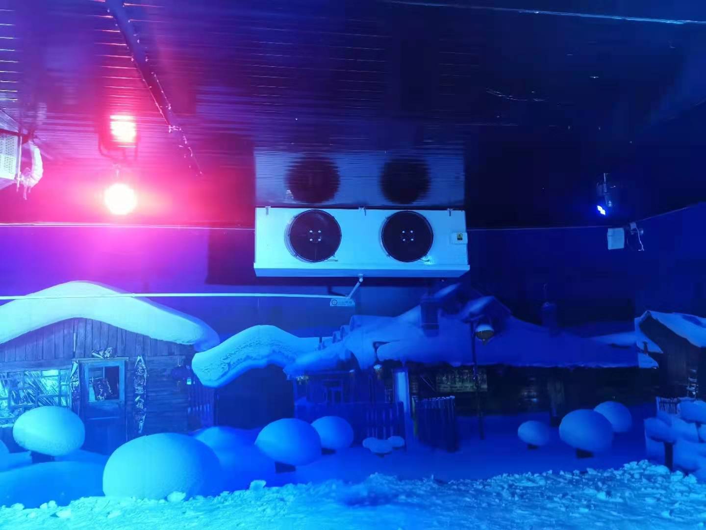 滑雪場，室內(nèi)冰雪世界冷庫歡樂谷建造
